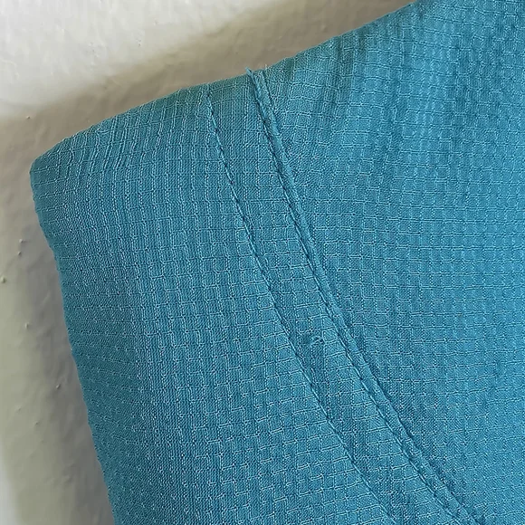 NWT BCBGMAXAZRIA Starr 100 % Silk Halter Gown 6 Bluejade Underwire Support - Picture 7 of 12